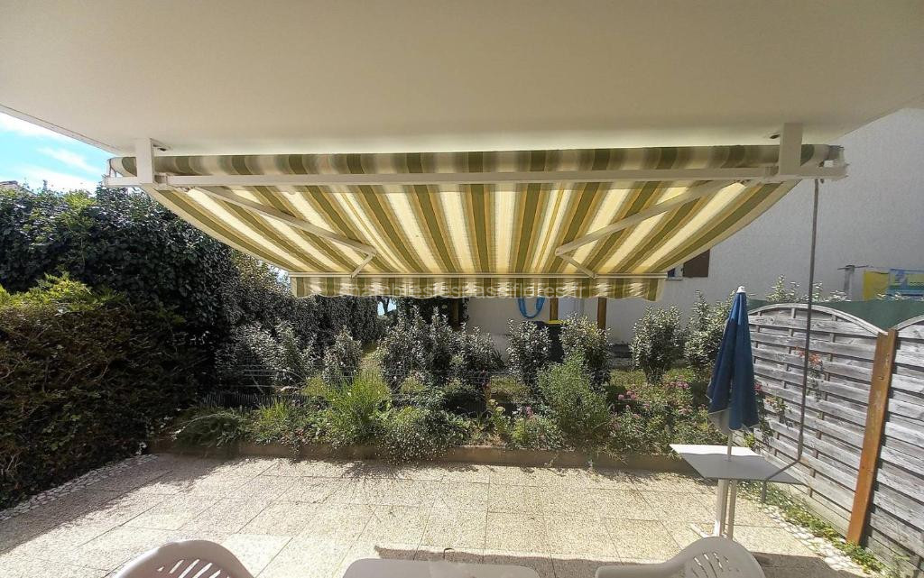Photo de Saint Palais sur Mer - APPARTEMENT Thalassa - CORNICHE et PLAGE de NAUZAN