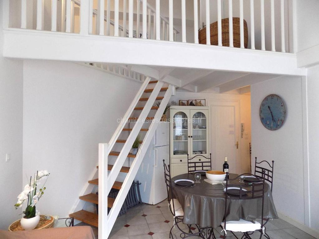 Photo de Saint Palais sur Mer - BEL APPARTEMENT 5 min à pied de la PLAGE du BUREAU