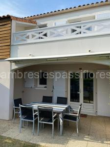 Photo de la Maisons de vacances Villa les hauts de St palais à Saint-Palais-sur-Mer