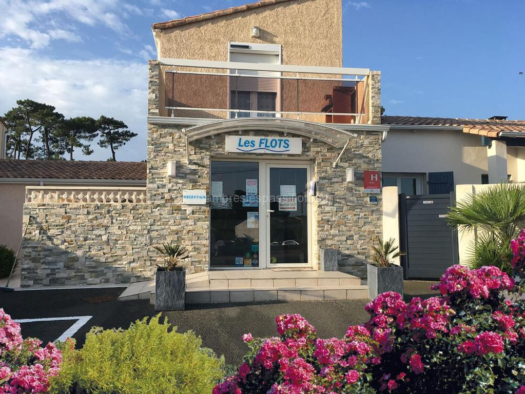 photo de Hôtel Résidence Les Flots