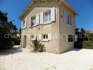 Saint Palais sur Mer - MAISON ATYPIQUE à étage avec JARDIN CLOS et TERRASSE à Saint-Palais-sur-Mer