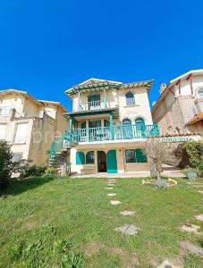 Villa Émeraude - VILLA AVEC VUE MER ET JARDIN, PROCHE DU CENTRE VILLE à Saint-Palais-sur-Mer